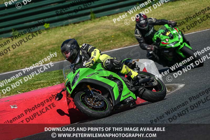 enduro digital images;event digital images;eventdigitalimages;mallory park;mallory park photographs;mallory park trackday;mallory park trackday photographs;no limits trackdays;peter wileman photography;racing digital images;trackday digital images;trackday photos